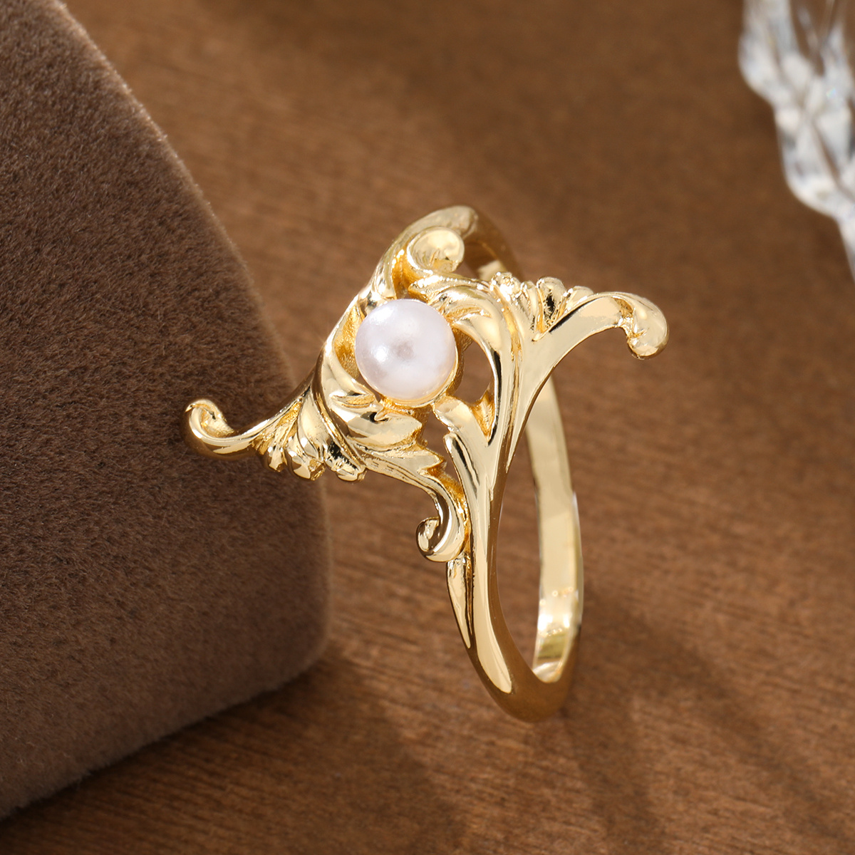 Women's Vintage Plated Ornate Scrollwork Ring